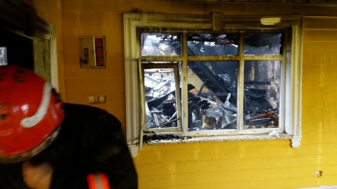 İki Katlı Evde Yangın Çıktı