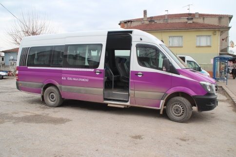 Minibüsler Mor Renk Olmaya Başladı.