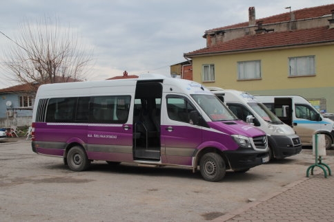 Minibüsler Mor Renk Olmaya Başladı.