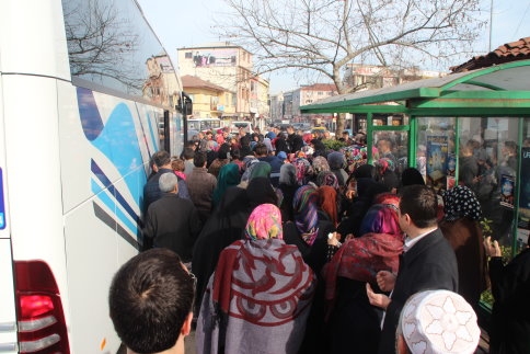 40 Kişilik Umre Kafilesi Dualarla Uğurlandı