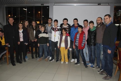 Başarılı Sporcuya Başkan Akcan’dan Ödül