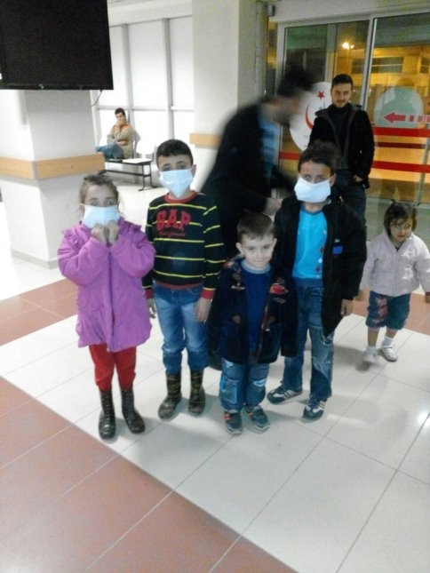 Salgın Nedeniyle Maske Dağıtılmaya Başlandı