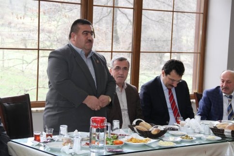 Ali İhsan Yavuz Akyazı’da Muhtarlarla Buluştu