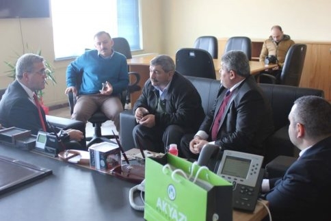 Başkan Akcan Akyazı MYO Müdürü Ziyaret Etti