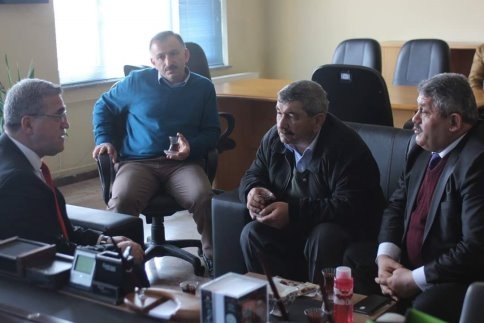 Başkan Akcan Akyazı MYO Müdürü Ziyaret Etti