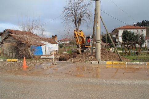 Onarılan Su hattı Tekrar Patladı