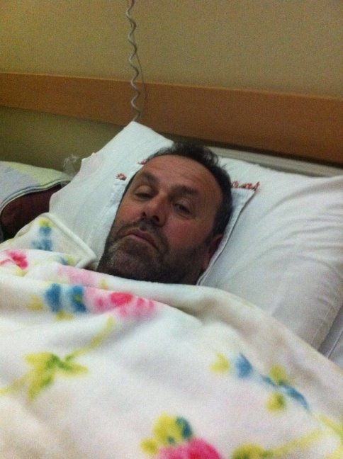 Safra Kesesinden Ceviz Büyüklüğünde Taş  Çıktı