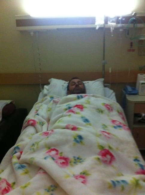 Safra Kesesinden Ceviz Büyüklüğünde Taş  Çıktı