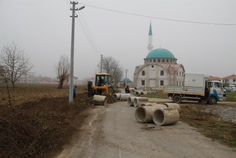 Alt Yapı Çalışmaları Devam Ediyor..