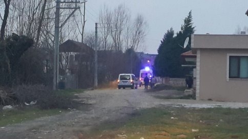 Uyuşturucu Madde Alıp Sızan Genç Hastaneye Kaldırıldı