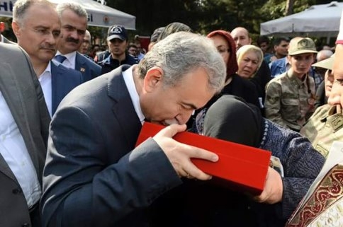 Şehit Uzman Çavuş Sercan Yılmaz, Memleketi Adana’da Toprağa Verildi