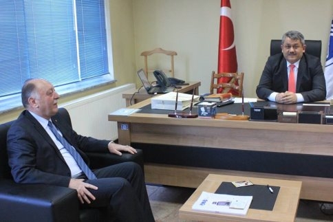ATSO Başkanı’ndan Meslek Yüksek Okulu Yeni Müdürüne Ziyaret 