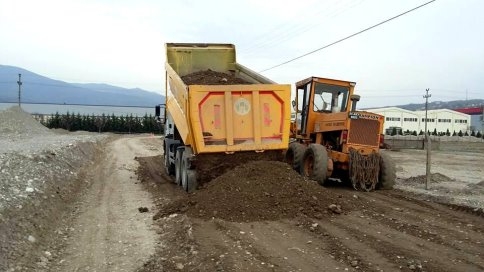 Fen İşleri Ekipleri Güzel Havaları İyi Değerlendiriyor