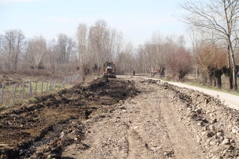 Vakıf Anayol’dan Eskibedil’e Giriş Yolu Genişliyor