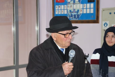 Emekli Nevruz Öğretmen Çeşme Yaptırdı