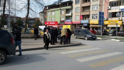 Bisikletli Çocuğa Otomobil Çarptı.