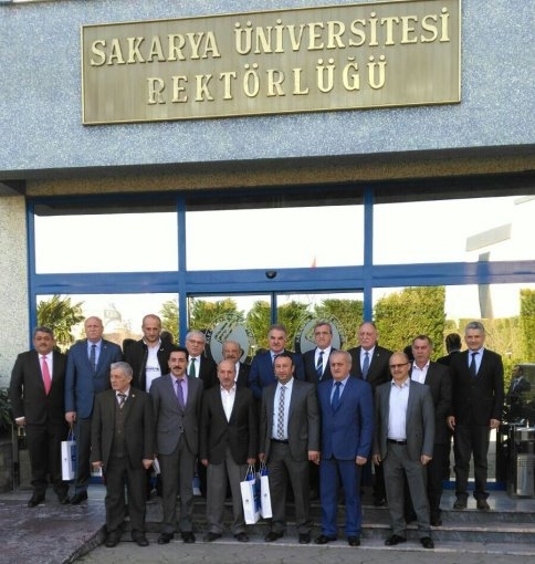Sakarya Üniversitesi Rektörü'ne Fakülte İçin Ziyaret