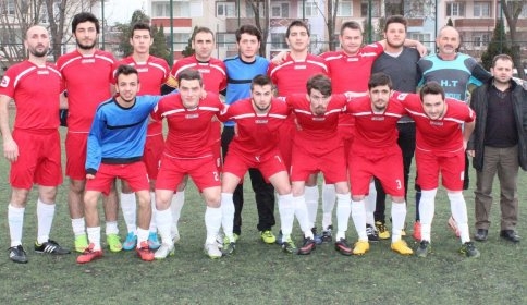 Akyazı Gücü Liderlik Koltuğuna Oturmak İstiyor