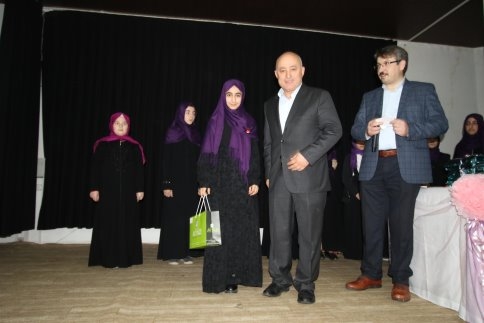 AKYAZI İMAMHATİP ORTAOKULU KURAN-I KERİM OKUMA YARIŞMASI