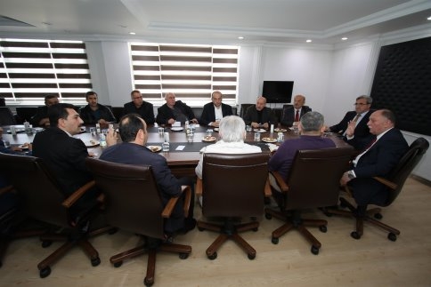 Akyazı Fakülte İçin Teyakkuzda…