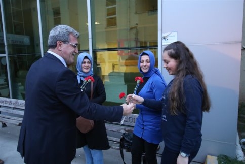 08 Mart Dünya Kadınlar Günü Akyazı’da Kutlandı