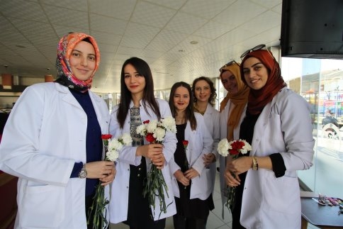 08 Mart Dünya Kadınlar Günü Akyazı’da Kutlandı