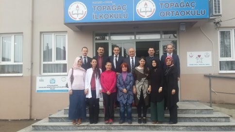 Topağaç Ortaokulu Güreşte Sakarya Birincisi Oldu
