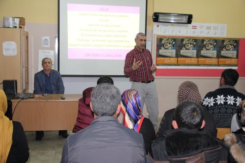 Akyazı İlköğretim Okulundan 