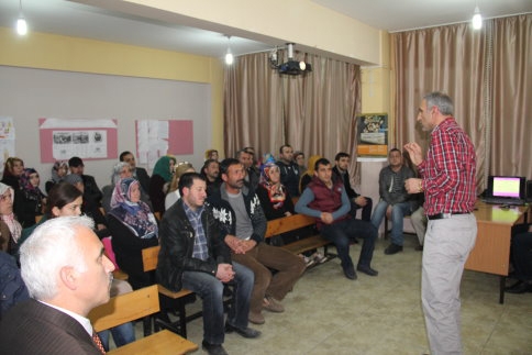 Akyazı İlköğretim Okulundan 