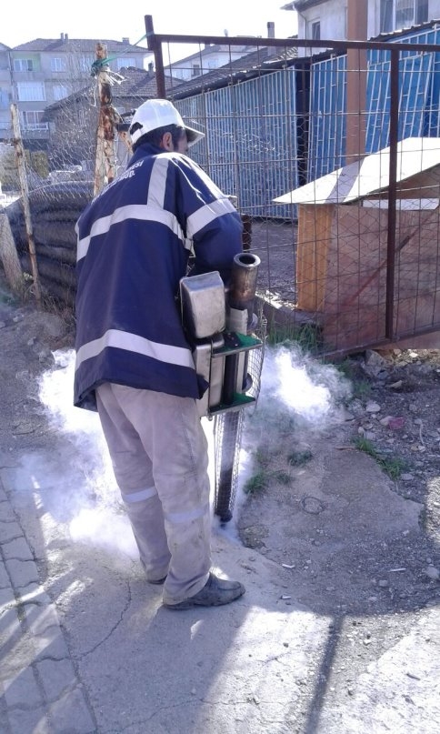 İlaçlama Çalışmaları Devam Ediyor