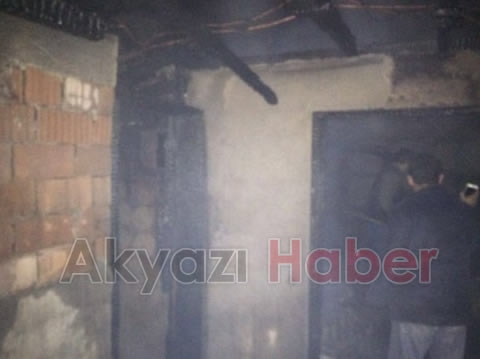 Akyazı 'da iki farklı yangın 