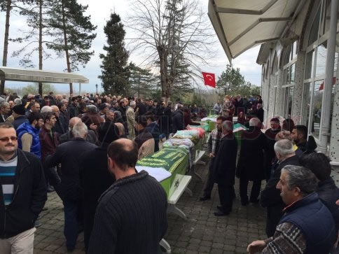 Kazada Hayatını Kaybeden 5 Kişilik Aile Son Yolculuğuna Uğurlanıyor