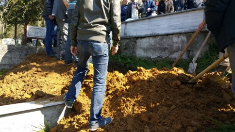 Şenol Bedir'in Annesi Defnedildi