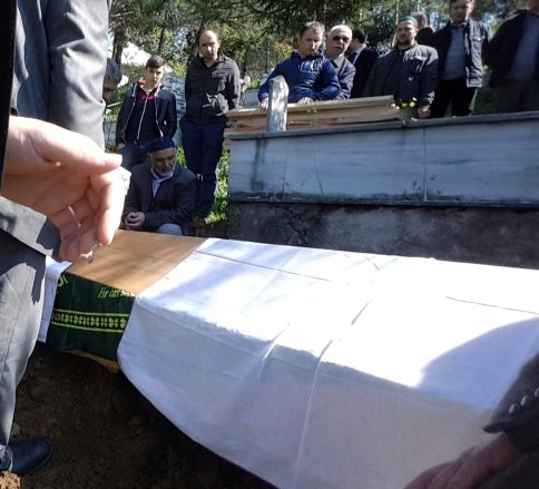 Şenol Bedir'in Annesi Defnedildi