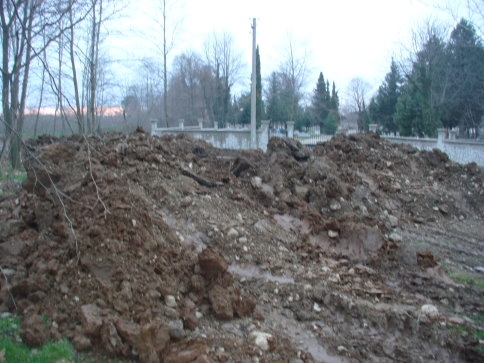 Akyazı Kuzulukta Su İsale Hattı Çalışması Sürüyor
