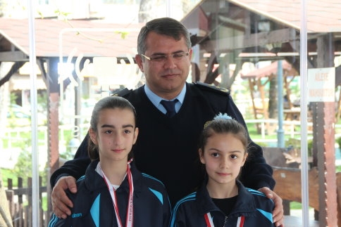 Akyazı Belediyesi Başarılı Sporcuları Ödüllendirdi