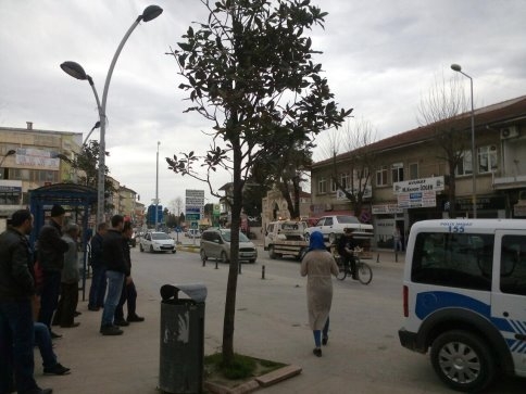 Şüpheli Şahini Polis Kaldırdı