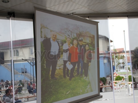 Akyazı'da Emeği Geçmiş Yaşlı İnsanlara Kahvaltı Düzenlendi