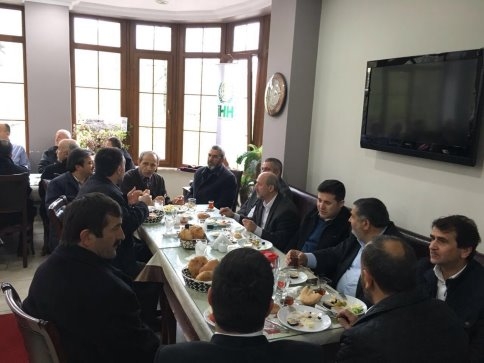 Akyazı Halkı Yetim Projesine Destek Verdi.