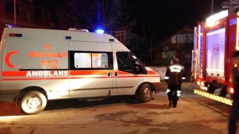 Evde Yemek Pişiren Kadın Hastanelik Oldu