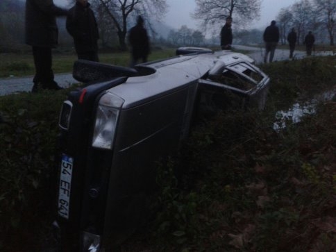 Gece Yarısı Su kanalına Uçtu