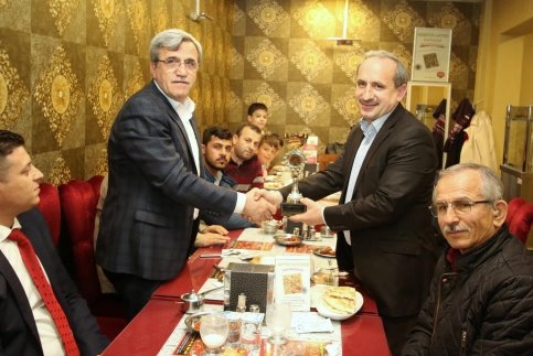 Başkan Akcan Sporcu ve Aileleri ile Yemekte Buluştu