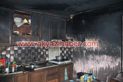 Küçücekte YANGIN 2 Kişi Hayatını Kaybetti