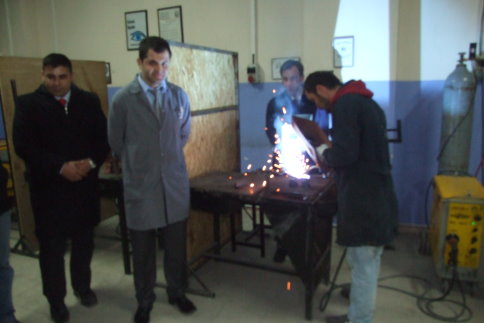 İş bul kursları tüm hızıyla devam ediyor.