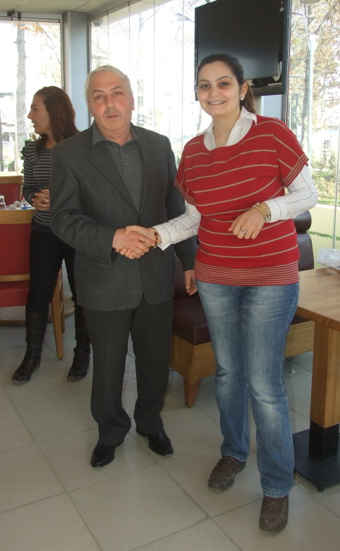 İnönü İlköğretim Okulu Öğretmenleri Sabah Kahvaltısında Bir Araya Geldi