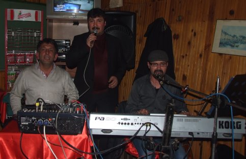 Dokurcun Lisesi Öğretmenleri Yemekte Bir Araya Geldi