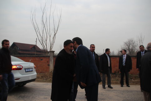 Bakan Çelik ve Akrabası Arasında Komik Diyalog