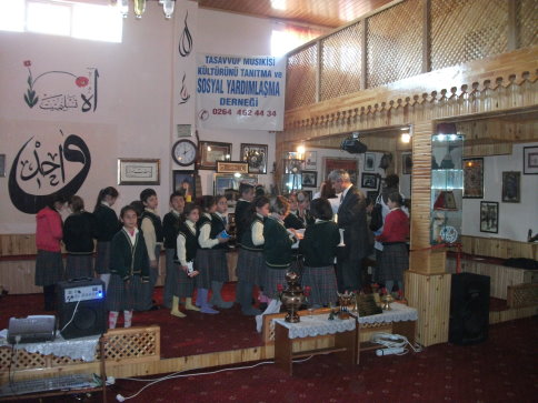 Küçücek’li Çocuklar Kitap İle Buluşuyor.
