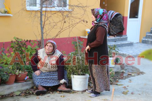 Kuzuluk'ta Çıkan Yangın Evlere Sıçramadan Söndürüldü