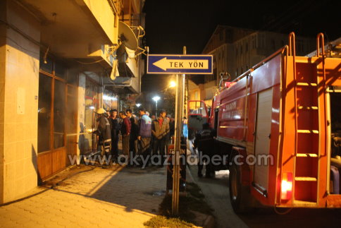 Pazarköy Caddesinde Yangın
